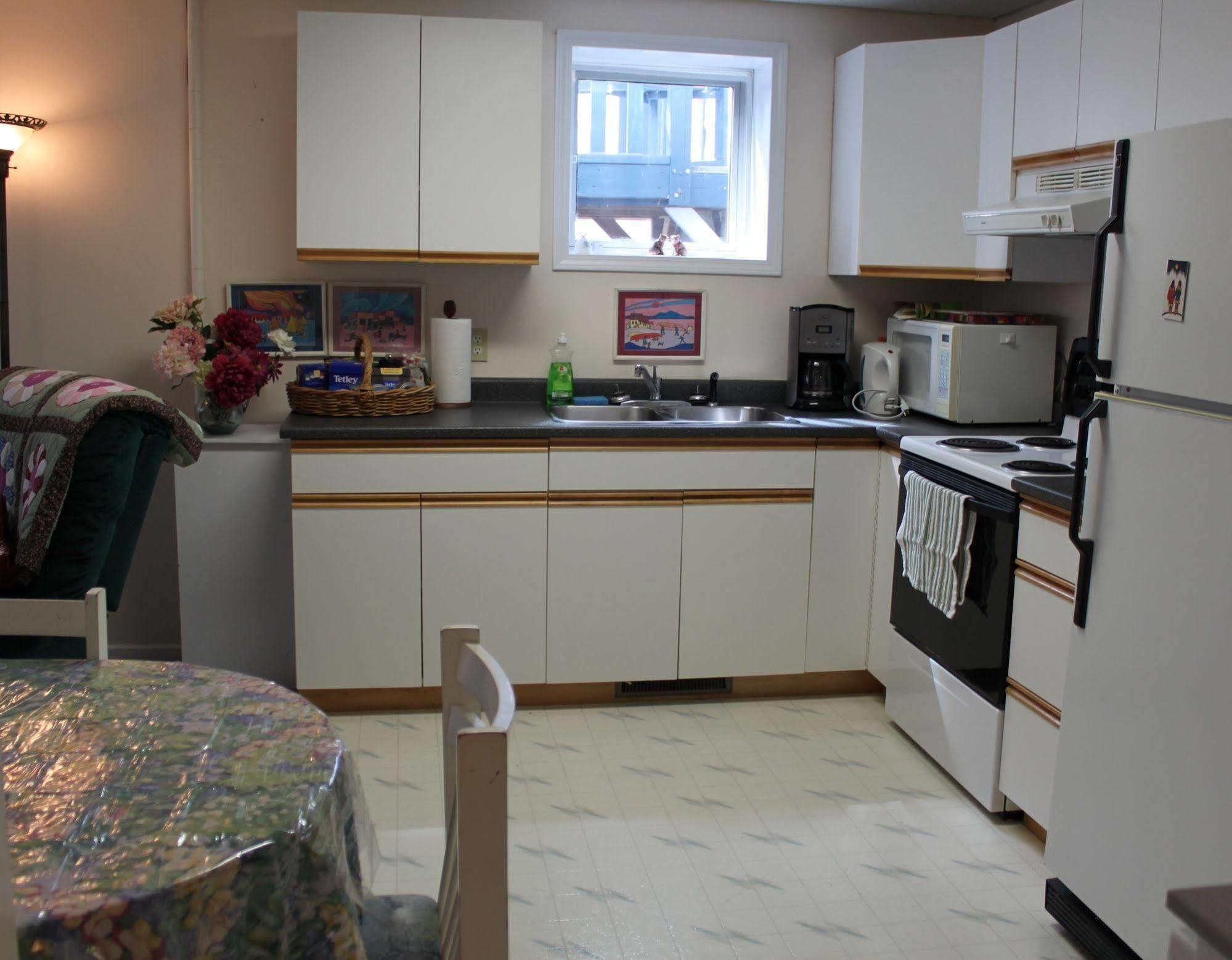 Casey'S Bed & Breakfast 화이트호스 외부 사진